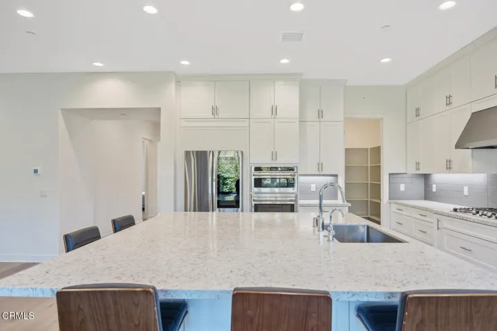 2294 Jovana Ct Camarillo CA-large-016-02