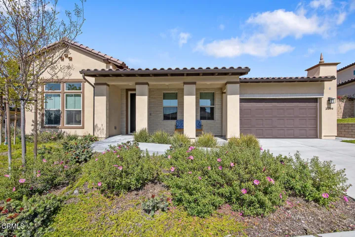 2294 Jovana Ct Camarillo CA-large-002-00