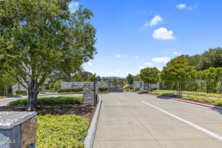 2294 Jovana Ct Camarillo CA-large-041-05