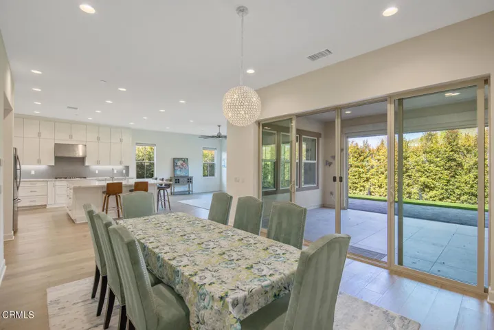 2294 Jovana Ct Camarillo CA-large-009-02