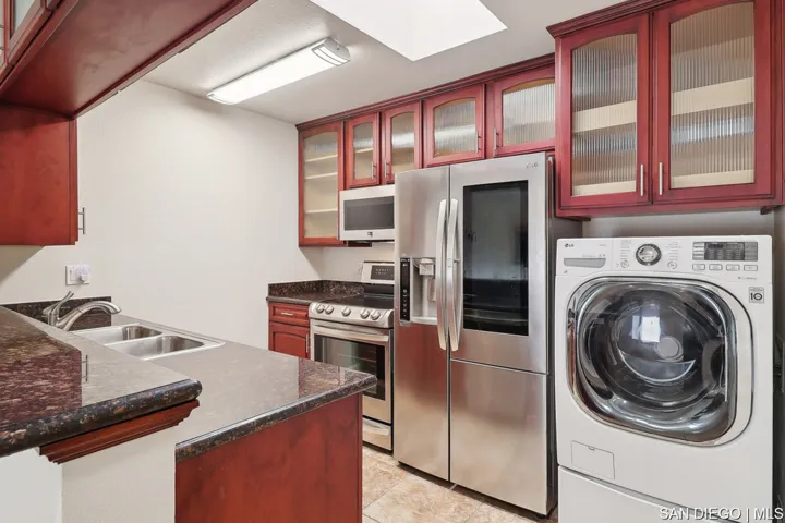 7787 Margerum Ave Unit 235, San Diego, California 92120