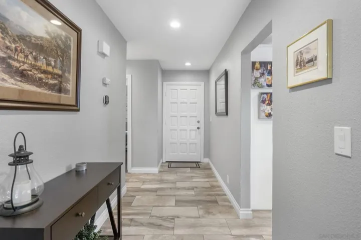 5737 Adobe Falls Road A, San Diego, California 92120