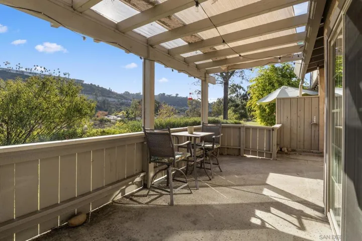 5737 Adobe Falls Road A, San Diego, California 92120