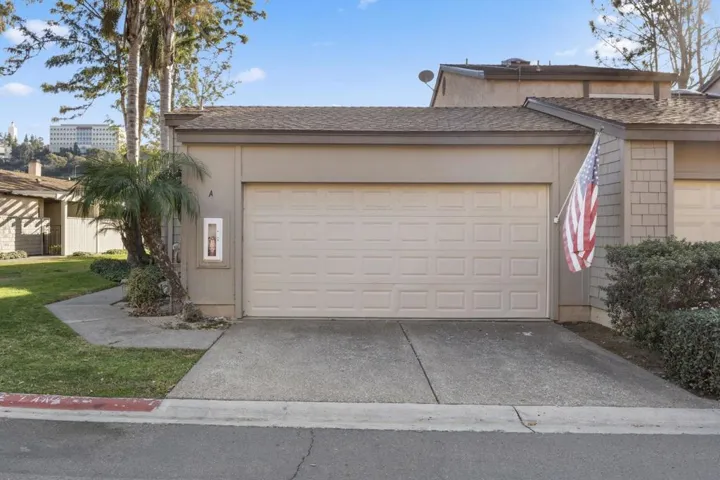 5737 Adobe Falls Road A, San Diego, California 92120