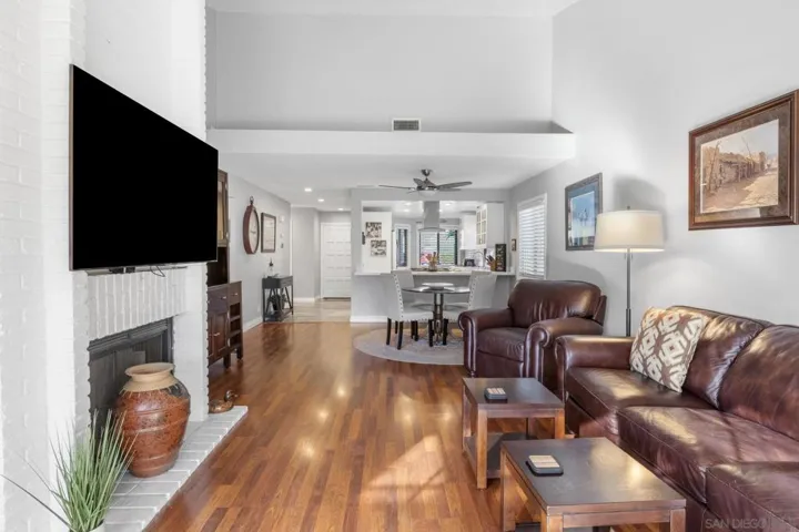 5737 Adobe Falls Road A, San Diego, California 92120