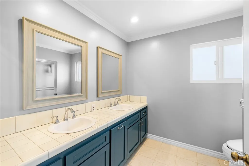 119 N Hacienda, Glendora, California 91741 home-pic-27