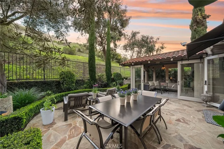 70 Shade Tree, Irvine, California 92603