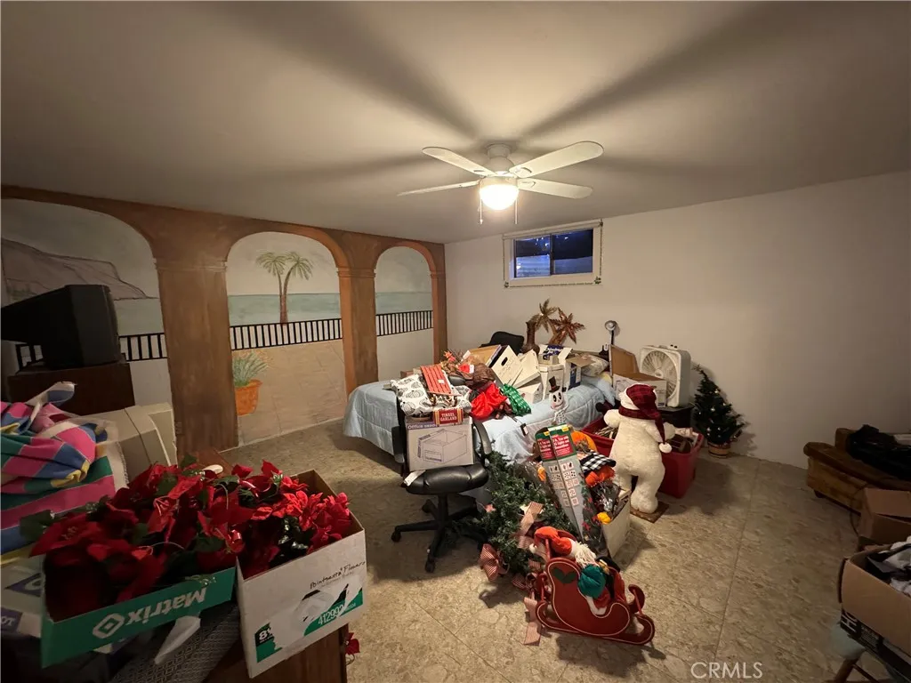 35648 Mountain View Road, Hinkley, California 92347 home-pic-32