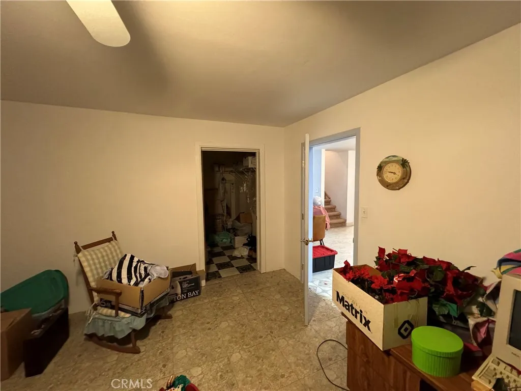 35648 Mountain View Road, Hinkley, California 92347 home-pic-33