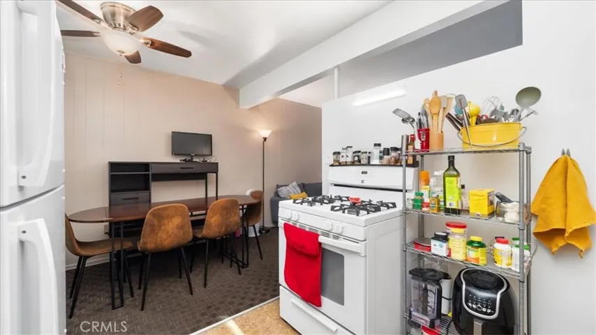 1112 Hope Street, South Pasadena, California 91030