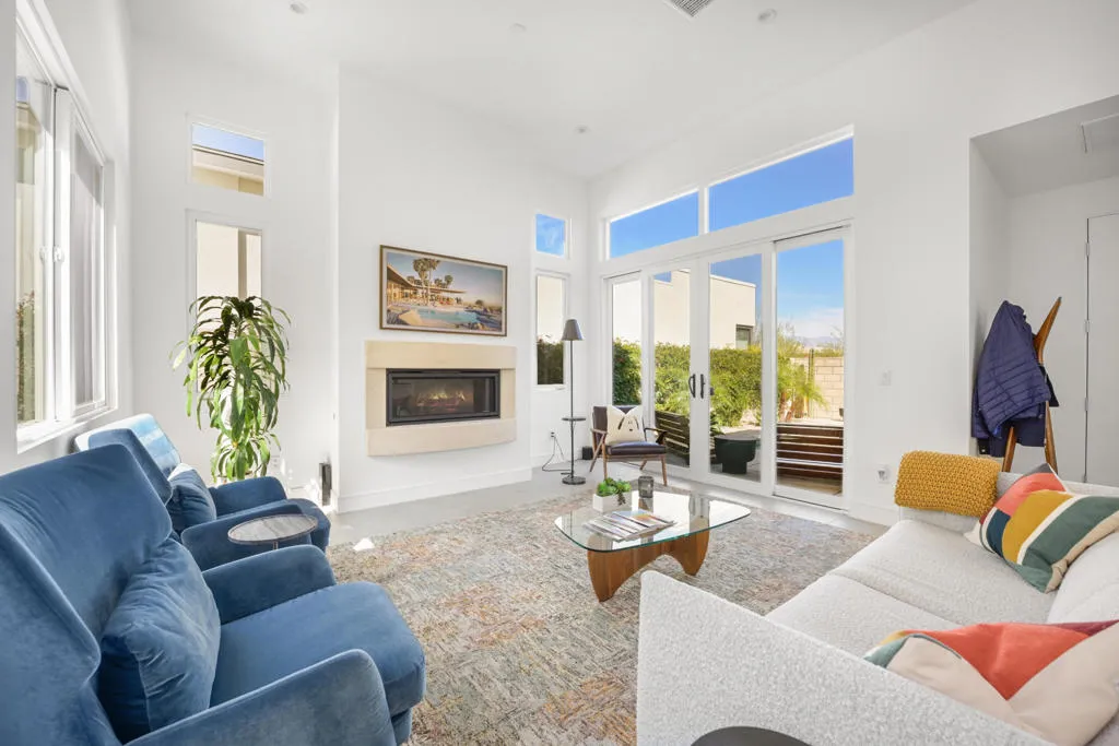 743 Fountain Drive, Palm Springs, California 92262 home-pic-6
