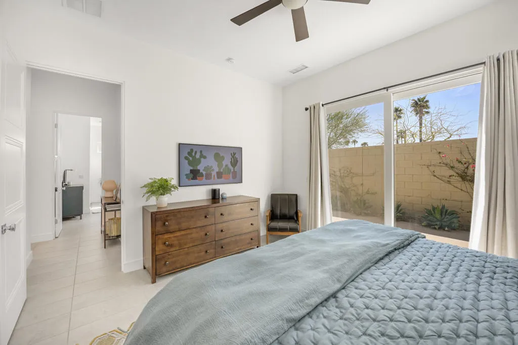 743 Fountain Drive, Palm Springs, California 92262 home-pic-15