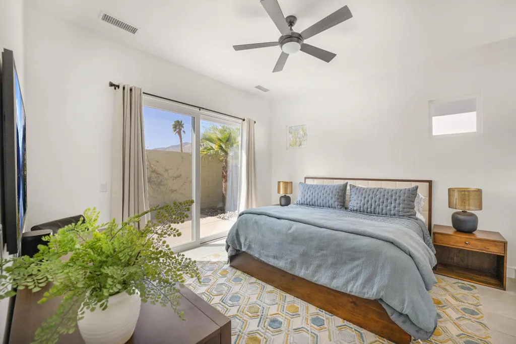 743 Fountain Drive, Palm Springs, California 92262 home-pic-14