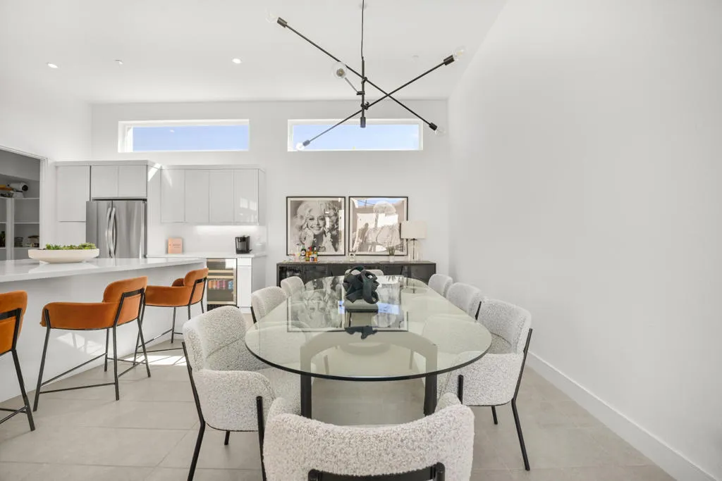 743 Fountain Drive, Palm Springs, California 92262 home-pic-12