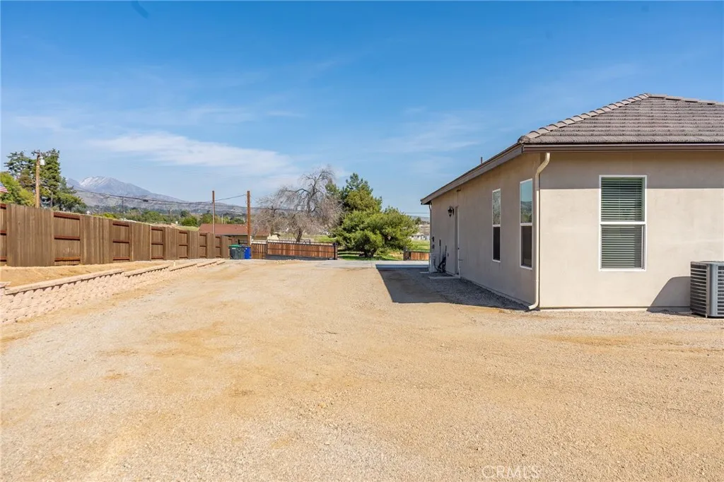 10313 Union Street, Cherry Valley, California 92223 home-pic-50