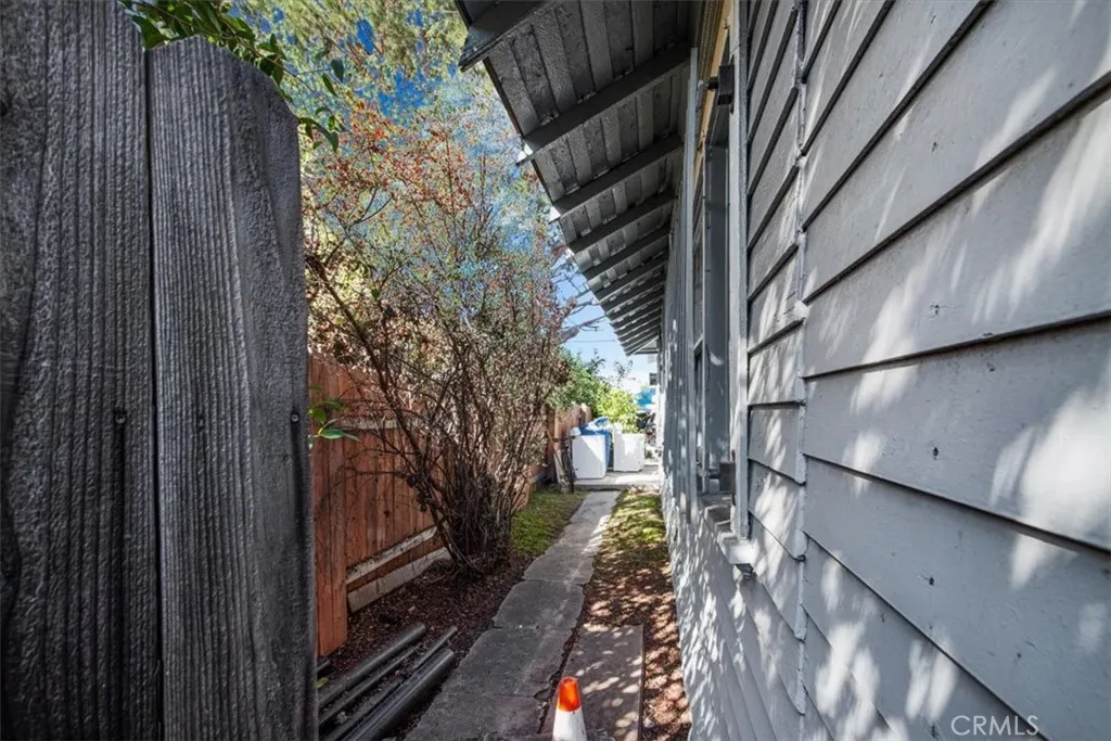 3417 4th Avenue, Los Angeles, California 90018 home-pic-41