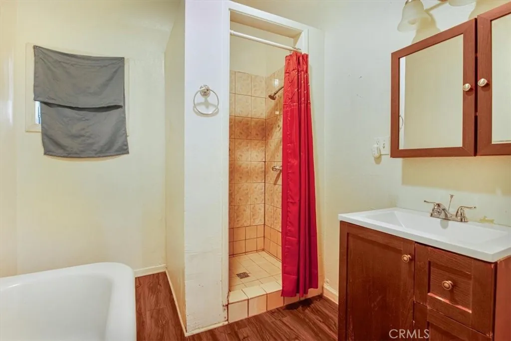 3417 4th Avenue, Los Angeles, California 90018 home-pic-22