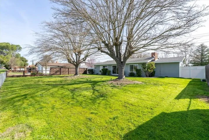 1720 Creston Road, Paso Robles, California 93446