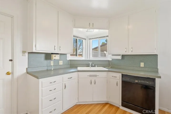 1720 Creston Road, Paso Robles, California 93446
