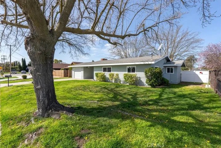 1720 Creston Road, Paso Robles, California 93446