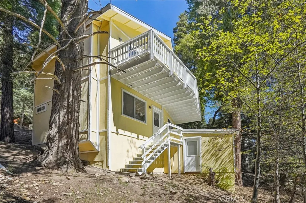 491 Violet Drive, Twin Peaks, California 92391 home-pic-22