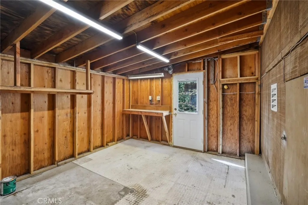 491 Violet Drive, Twin Peaks, California 92391 home-pic-19