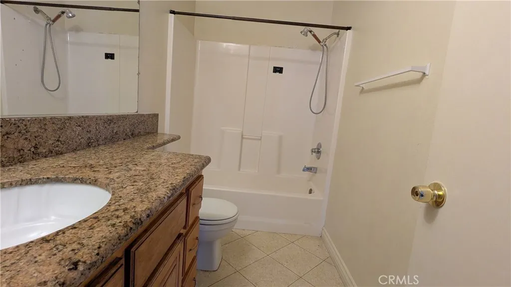 1735 E Washington Street G22, Colton, California 92324 home-pic-6