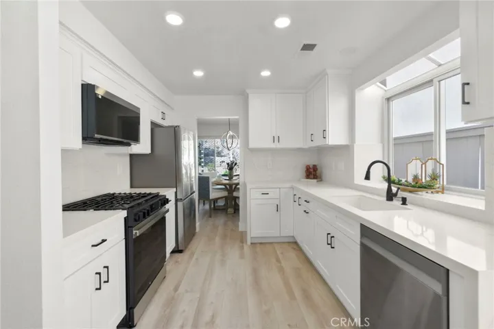 45 Dunn Street, Laguna Niguel, California 92677