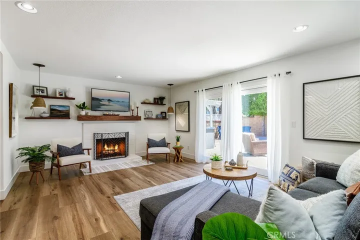 17692 Collins Circle, Huntington Beach, California 92647