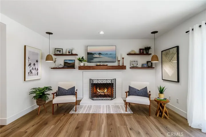 17692 Collins Circle, Huntington Beach, California 92647