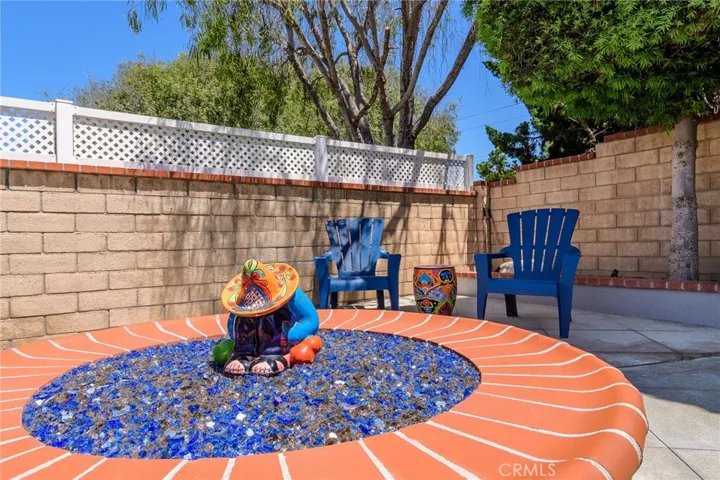 17692 Collins Circle, Huntington Beach, California 92647