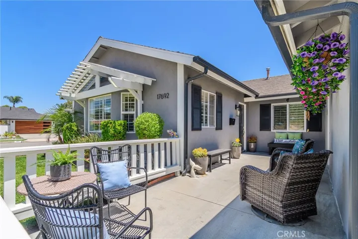 17692 Collins Circle, Huntington Beach, California 92647