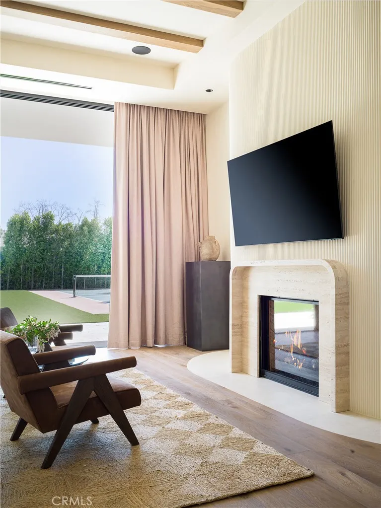 5824 Manton Avenue, Woodland Hills, California 91367 home-pic-36