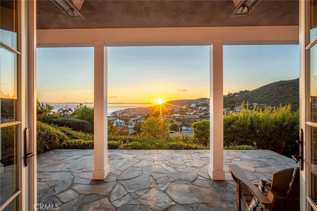 745 Buena Vista Way, Laguna Beach, California 92651, 3 Bedrooms Bedrooms, ,4 BathroomsBathrooms,Residential,For Sale,Buena Vista,LG25063787