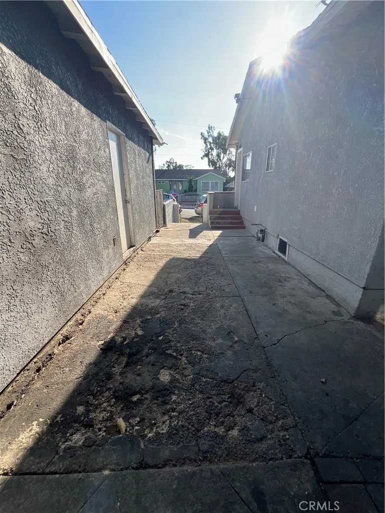 976 Marietta Street, Los Angeles, California 90023 home-pic-19