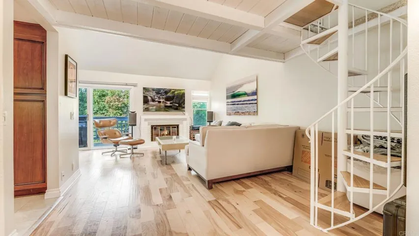 542 Via De La Valle H, Solana Beach, California 92075