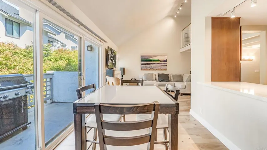 542 Via De La Valle H, Solana Beach, California 92075