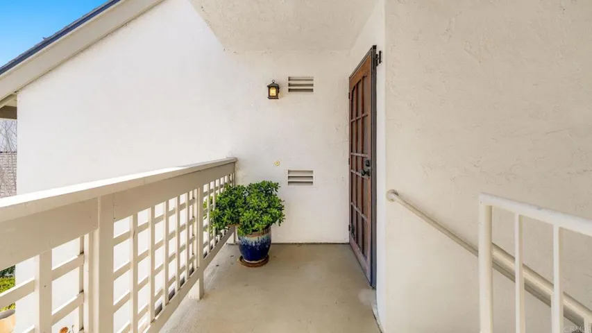 542 Via De La Valle H, Solana Beach, California 92075