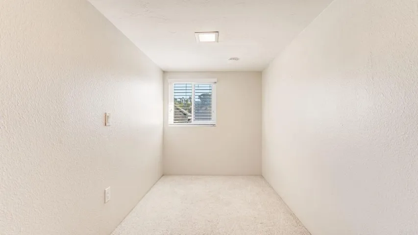 542 Via De La Valle H, Solana Beach, California 92075