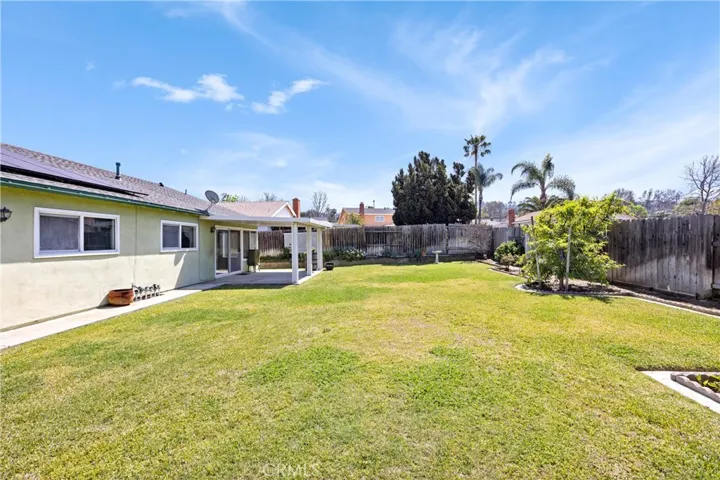 LARGE LOT AND BACKYARD