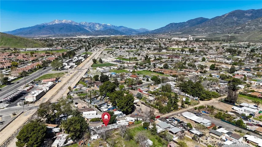 4015 Mountain # 27 Drive, San Bernardino, California 92407