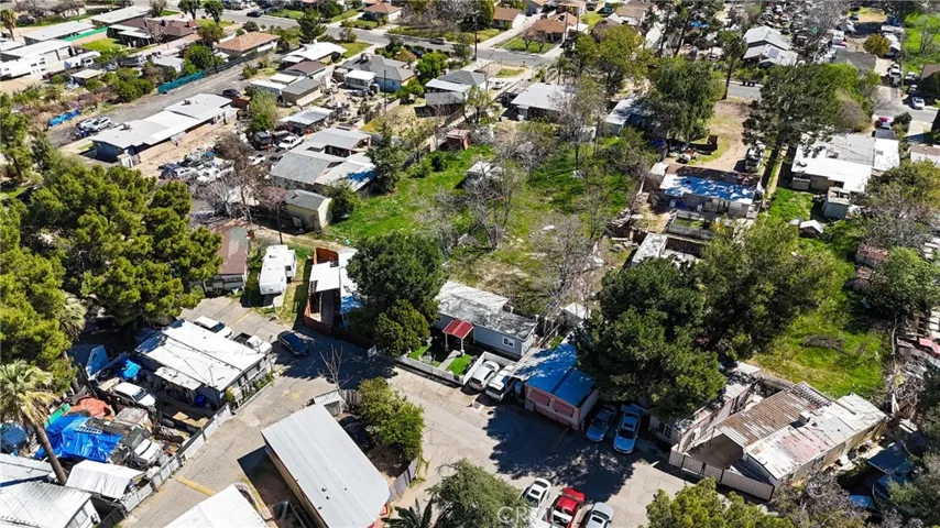 4015 Mountain # 27 Drive, San Bernardino, California 92407