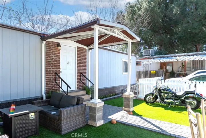 4015 Mountain # 27 Drive, San Bernardino, California 92407