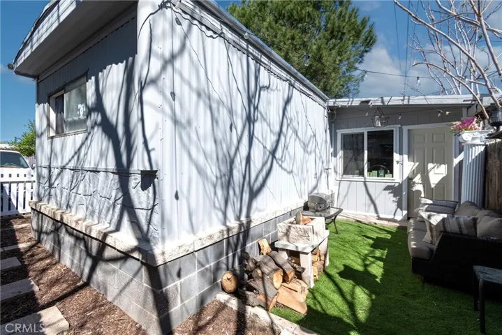 4015 Mountain # 27 Drive, San Bernardino, California 92407