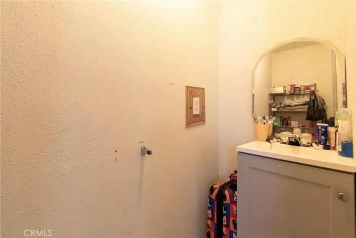 4015 Mountain # 27 Drive, San Bernardino, California 92407