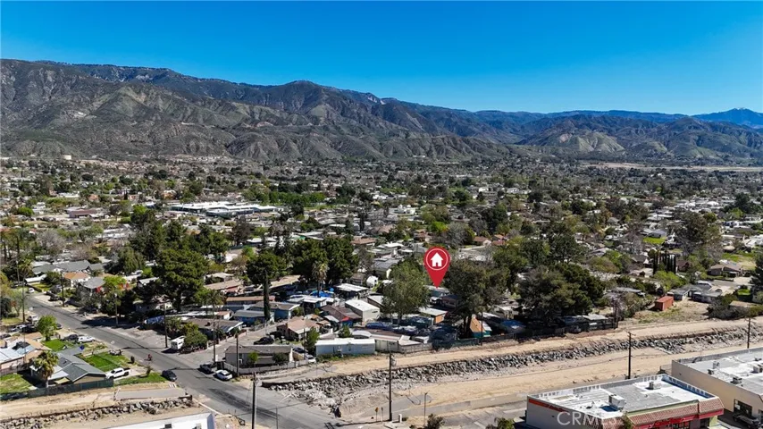 4015 Mountain # 27 Drive, San Bernardino, California 92407
