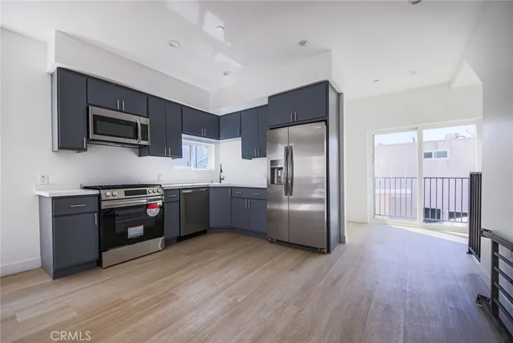 5263 Cartwright Avenue, North Hollywood, California 91601