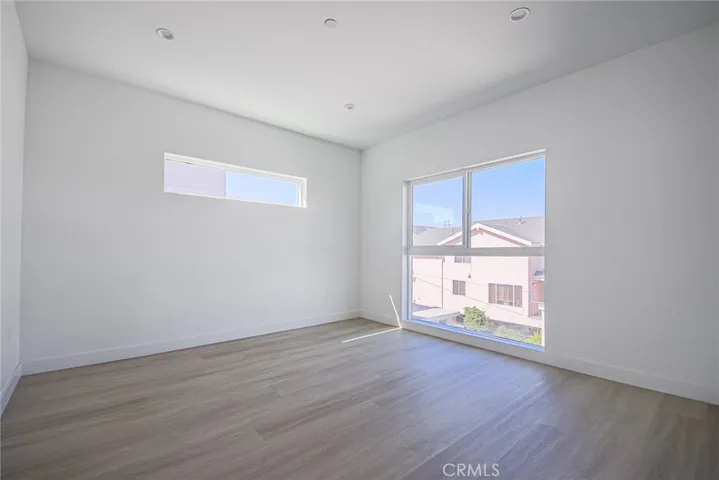 5263 Cartwright Avenue, North Hollywood, California 91601