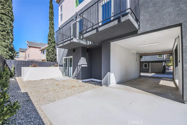 5263 Cartwright Avenue, North Hollywood, California 91601