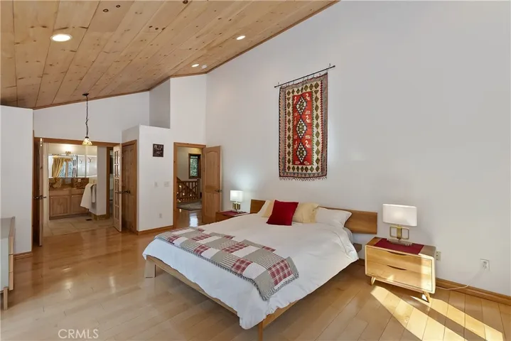29388 Hook Creek Road, Cedar Glen, California 92321
